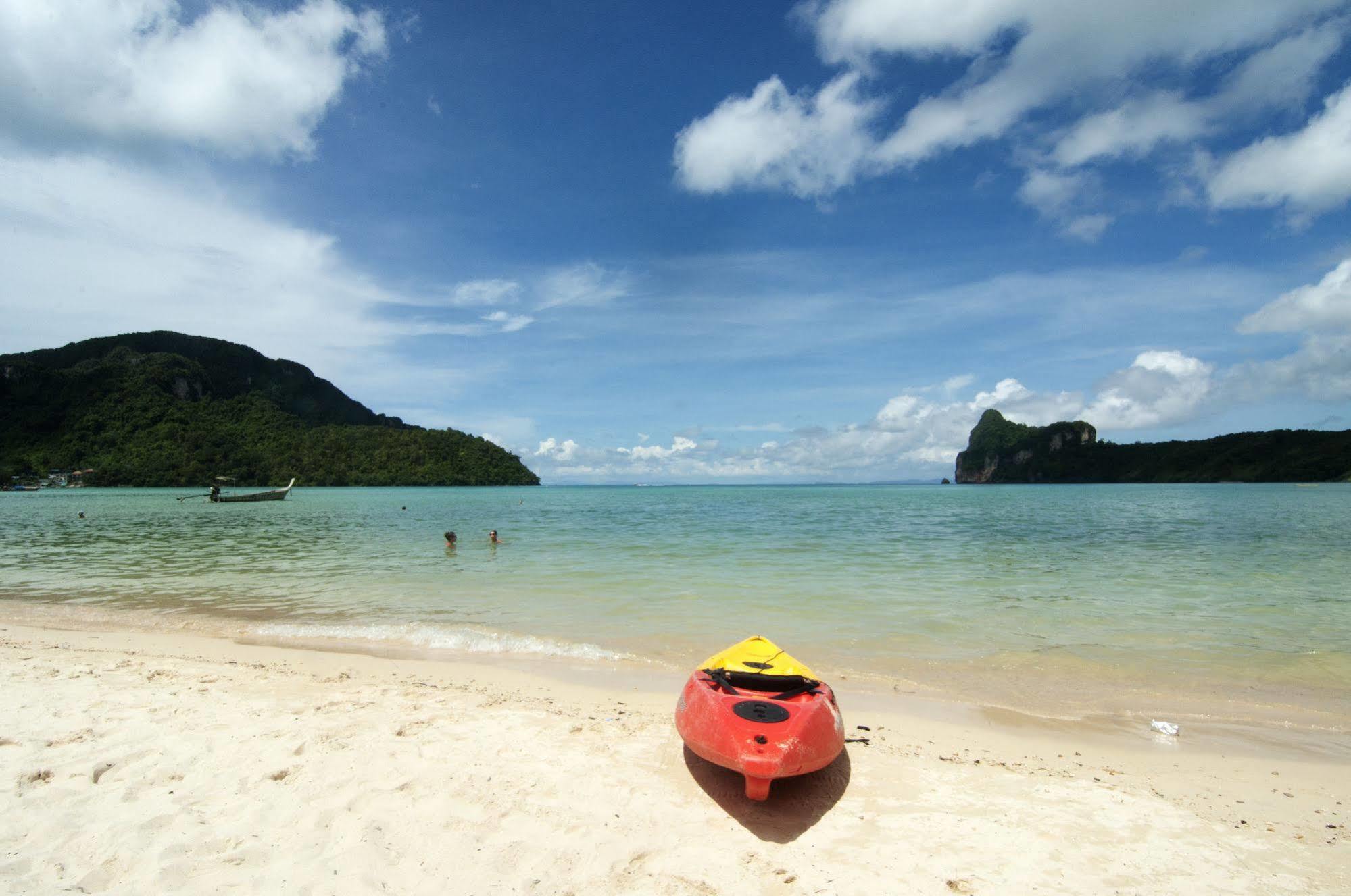 Phi Phi Bucket Hostel Exterior foto